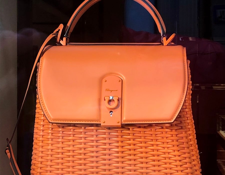 Vegetable-tanned leather and responsible materials